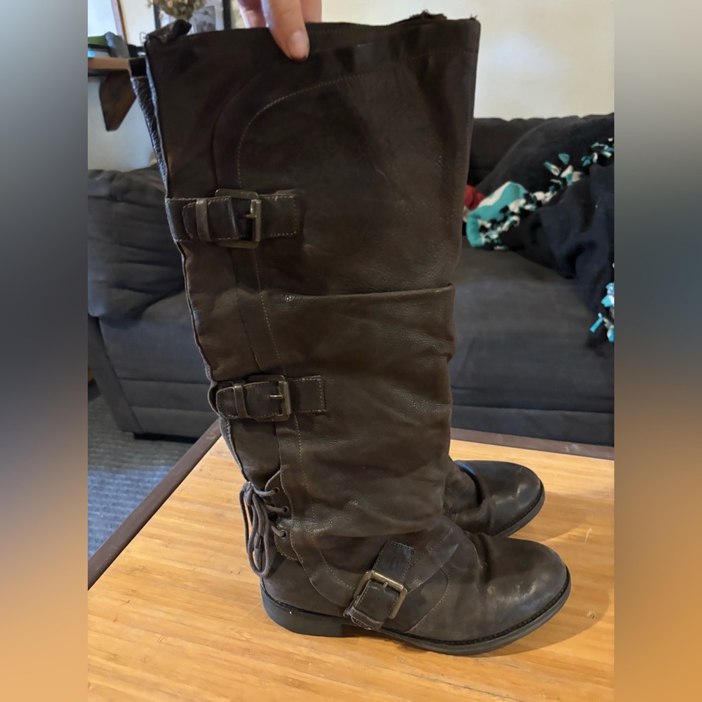 Boutique 9 Chocolate Leather Buckled Boots